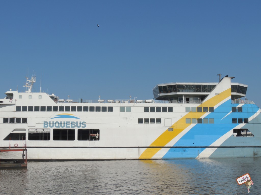 como ir de buenos aires a colônia del sacramento no uruguai