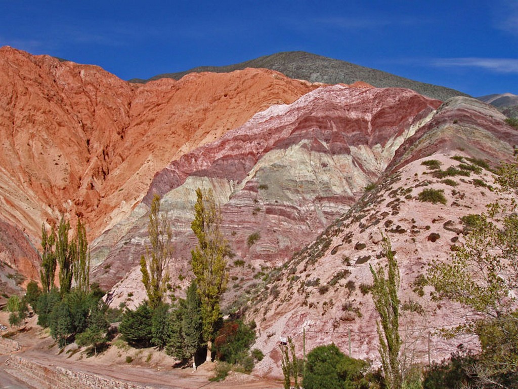 Cerro Siete Cores Purmamarca FONTE: taringa.net