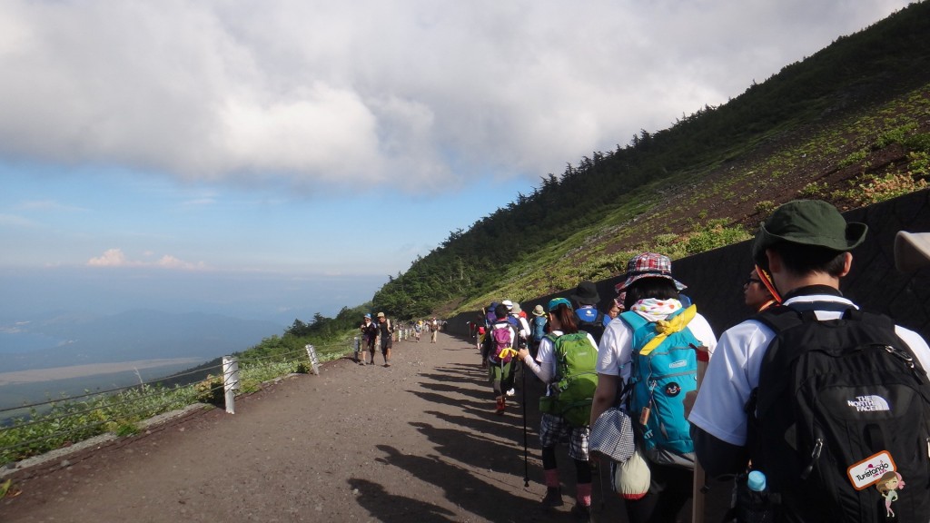 Começamos a caminhada.