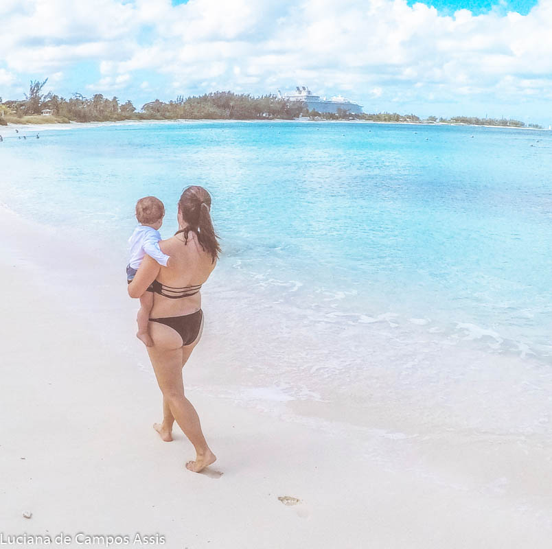 lugares para viajar com bebês bahamas