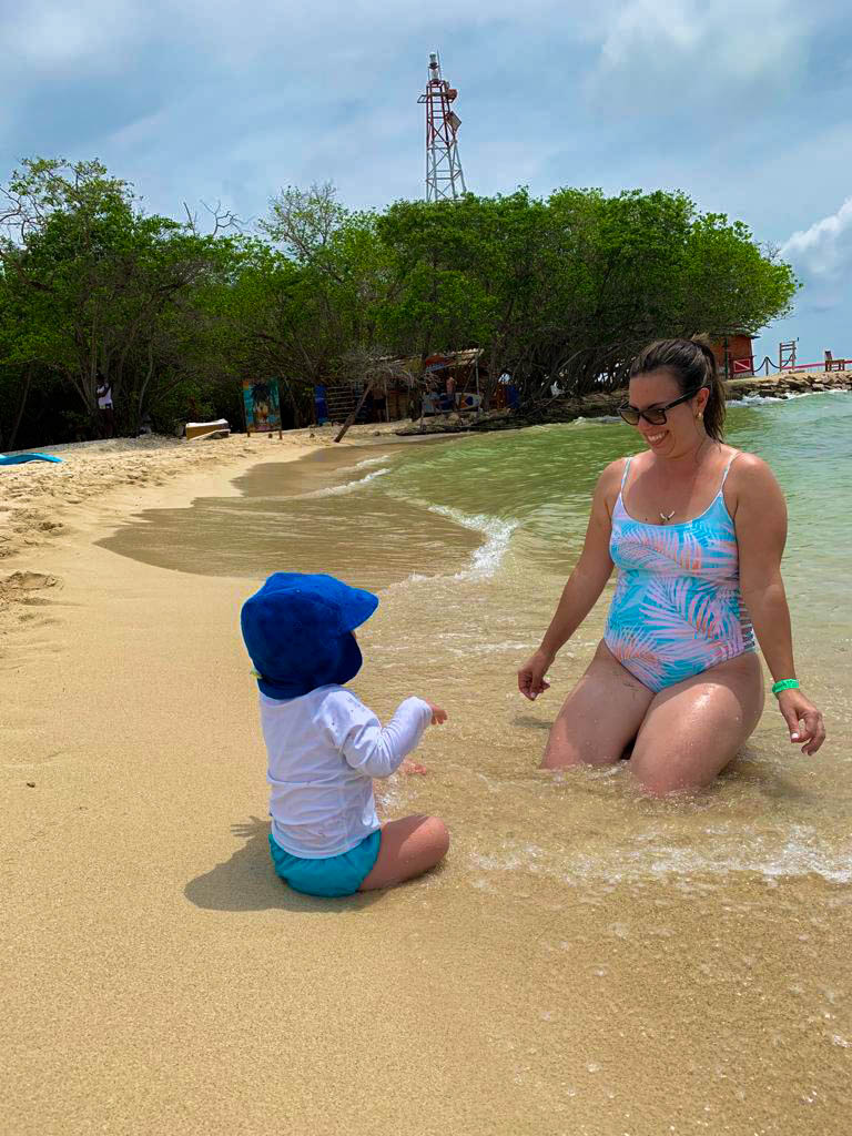 bendita beach saindo de cartagena das índias