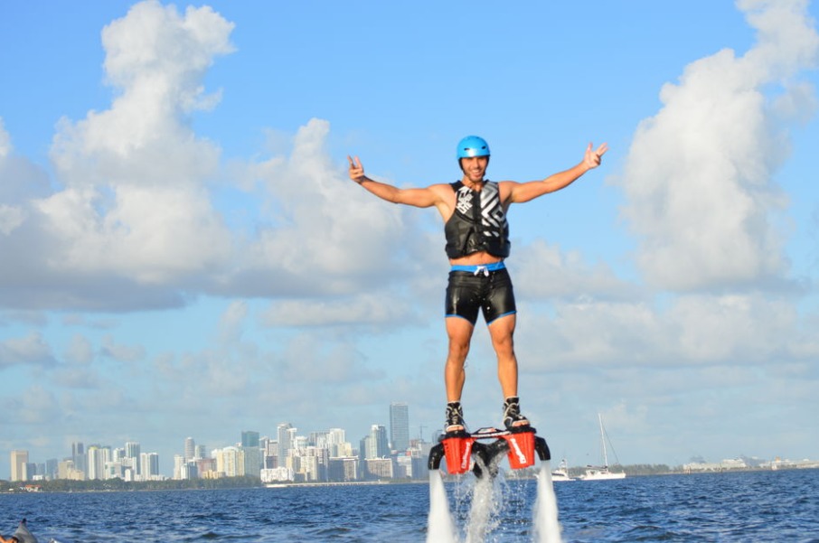 passeios em miami flyboarding